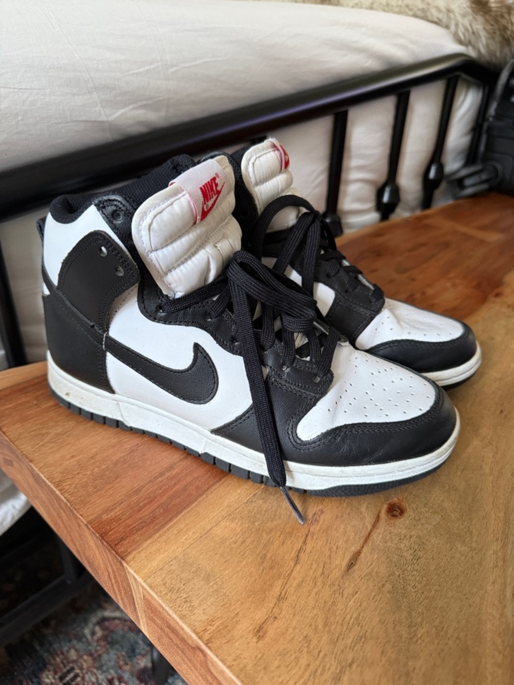 Nike High-Top Sneakers in Black and White with Red Logo